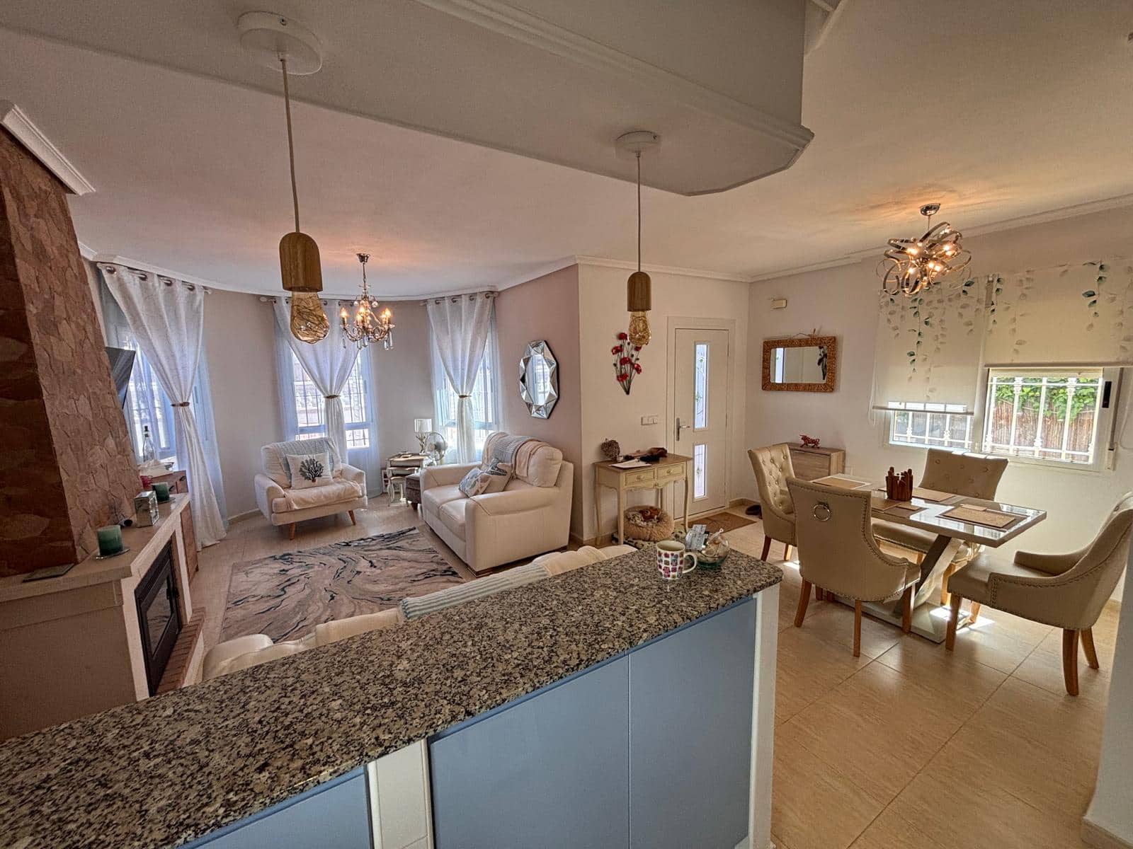 3 bedroom Villa for sale in El Raso with pool garage - € 329,995 (Ref: 10082917)