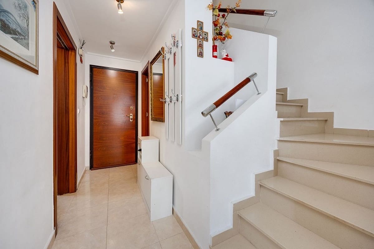 2 soveværelse Lejlighed til salg i Orihuela Costa med swimmingpool garage - € 233.000 (Ref: 10082919)