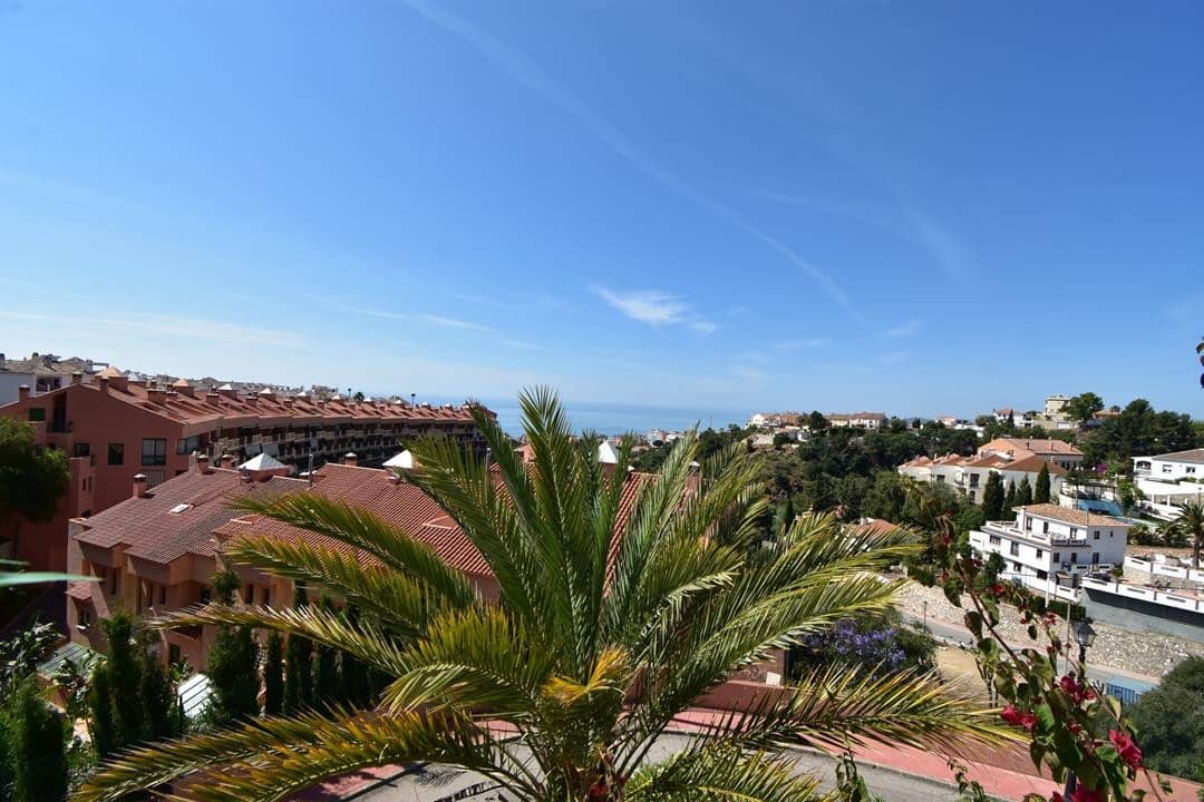 2 soverom Villa til salgs i Fuengirola - € 849 000 (Ref: 10082931)
