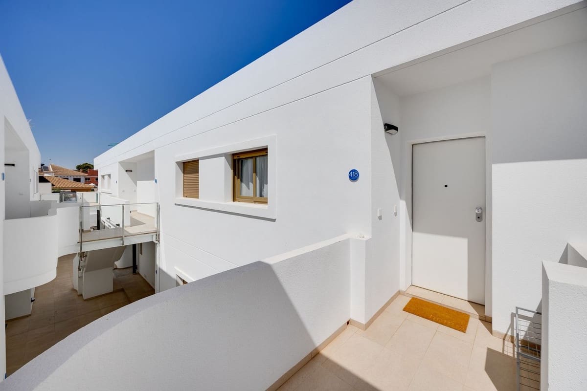 Apartamento de 2 habitaciones en Pilar de la Horadada en venta con piscina garaje - 259.950 € (Ref: 10082962)