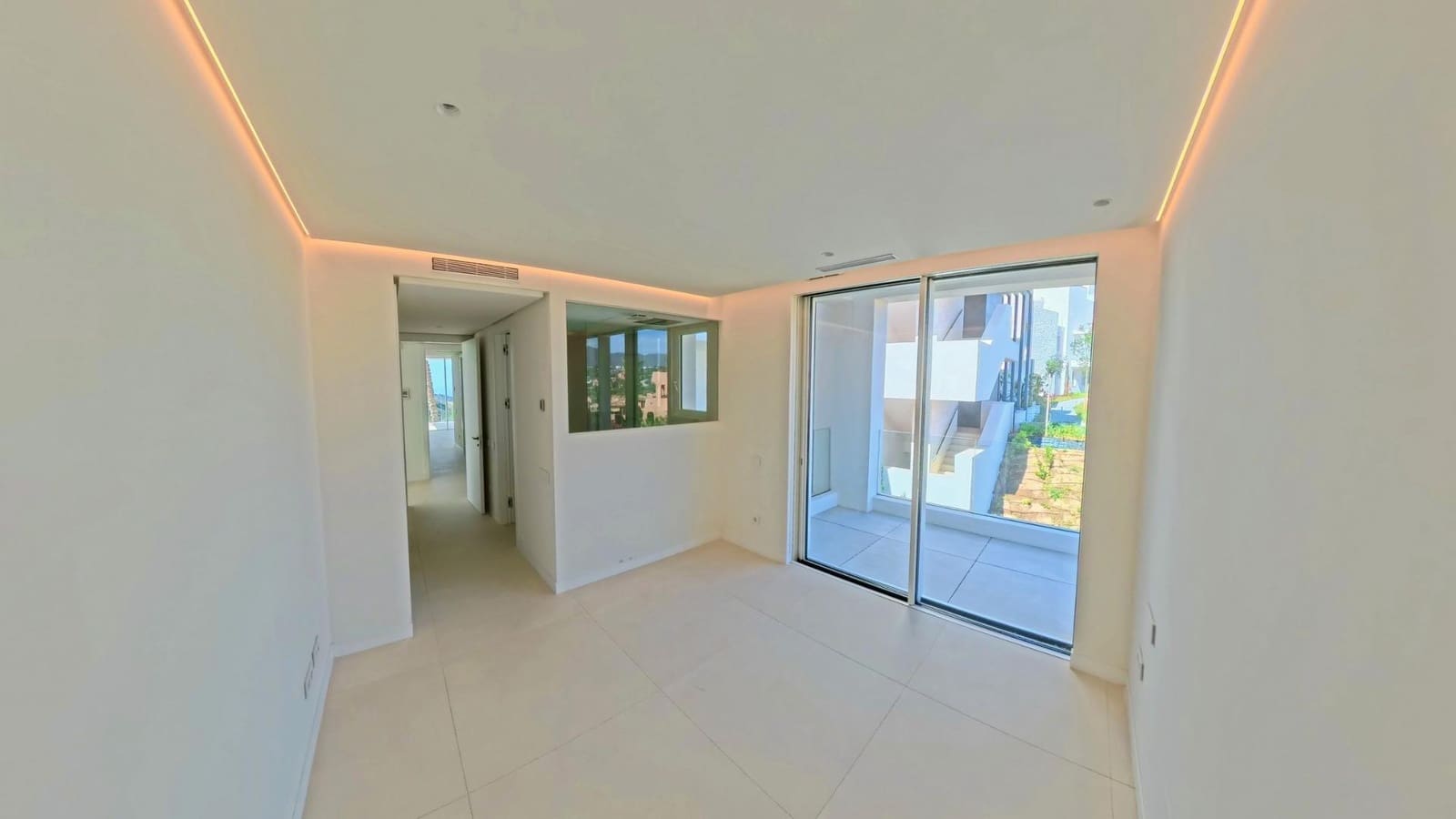 3 camera da letto Appartamento in vendita in Ojen con piscina garage - 985.000 € (Rif: 10083829)