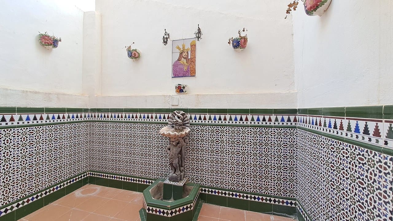 5 bedroom Apartment for sale in Torrevieja with garage - € 315,000 (Ref: 10083834)