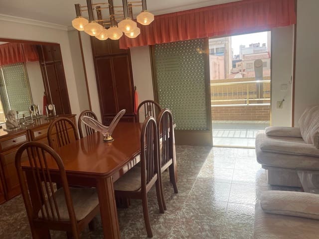 4 sovrum Lägenhet till salu i Centro - Muelle Pesquero, Torrevieja - 317 000 € (Ref: 10083836)