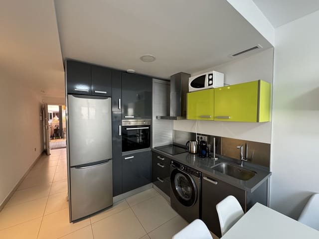 2 soveværelse Lejlighed til salg i Playa de los Locos, Torrevieja med swimmingpool garage - € 189.000 (Ref: 10083837)