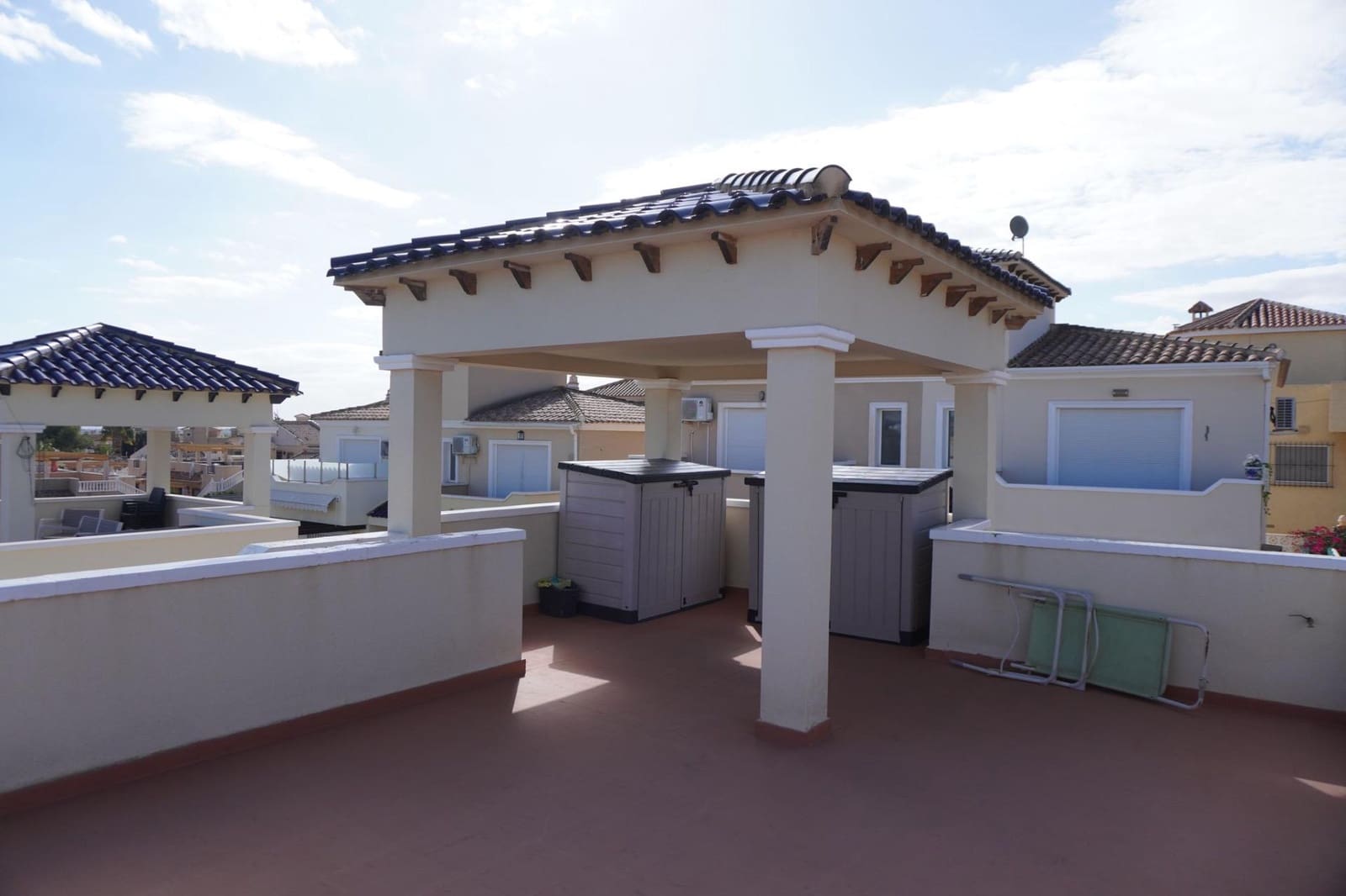 3 soveværelse Villa til salg i San Miguel de Salinas med swimmingpool - € 380.000 (Ref: 10083838)