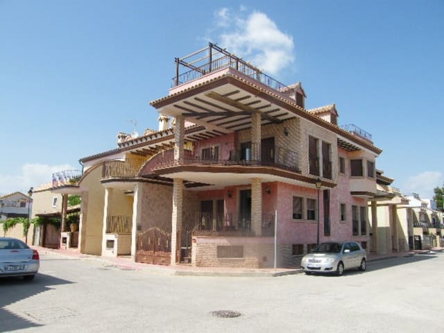 6 chambre Maison de Ville à vendre à Daya Nueva avec garage - 369 000 € (Ref: 10083845)