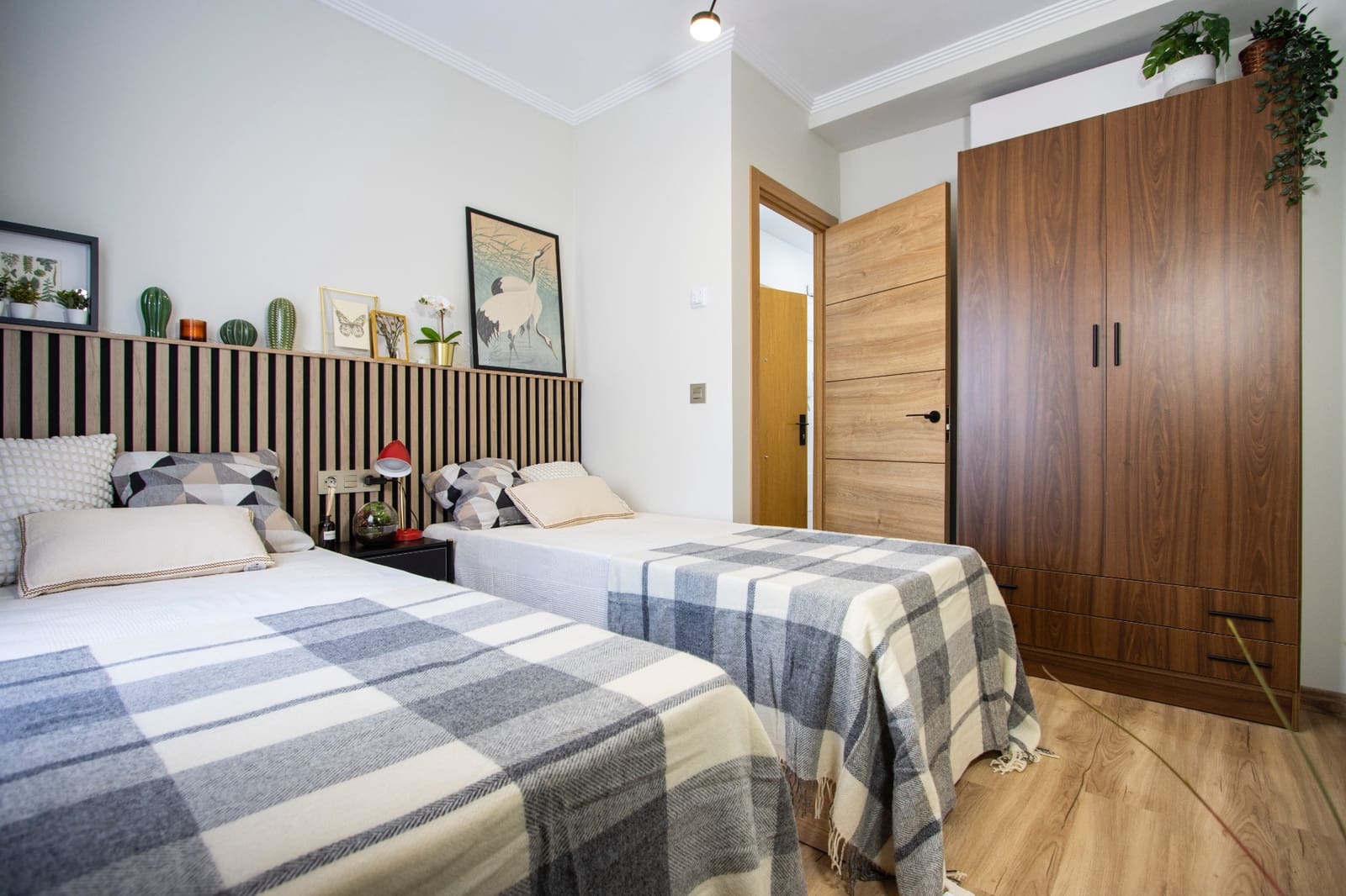2 Zimmer Apartment zu verkaufen in Torrevieja mit Pool - 198.800 € (Ref: 10083848)