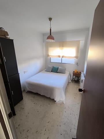 Apartamento de 3 habitaciones en Las Piscinas Naturales, Torrevieja en venta - 449.000 € (Ref: 10083850)
