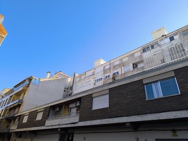 Apartamento de 3 habitaciones en Las Piscinas Naturales, Torrevieja en venta - 449.000 € (Ref: 10083850)