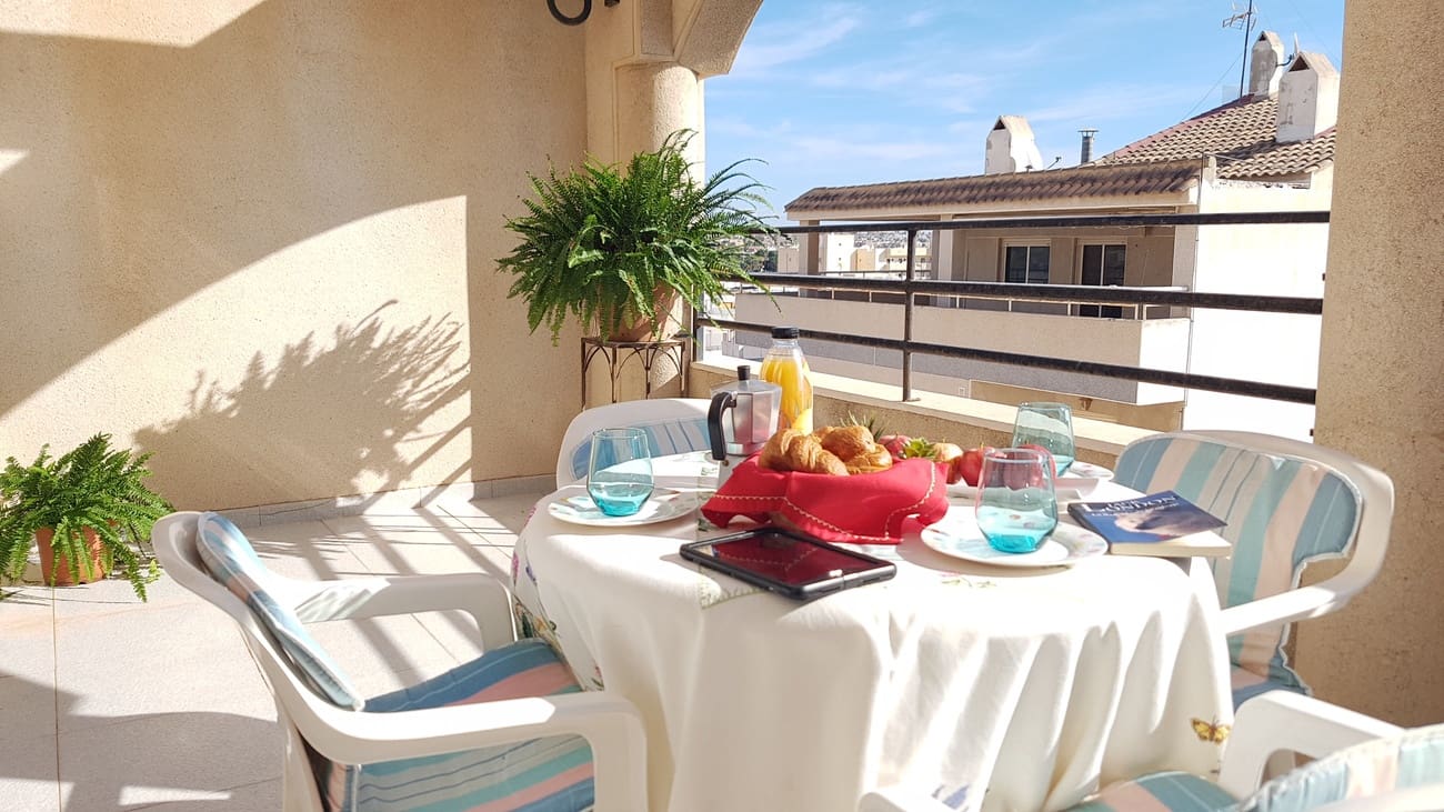 7 makuuhuone Kattohuoneisto myytävänä paikassa Torrevieja - 445 000 € (Ref: 10083855)