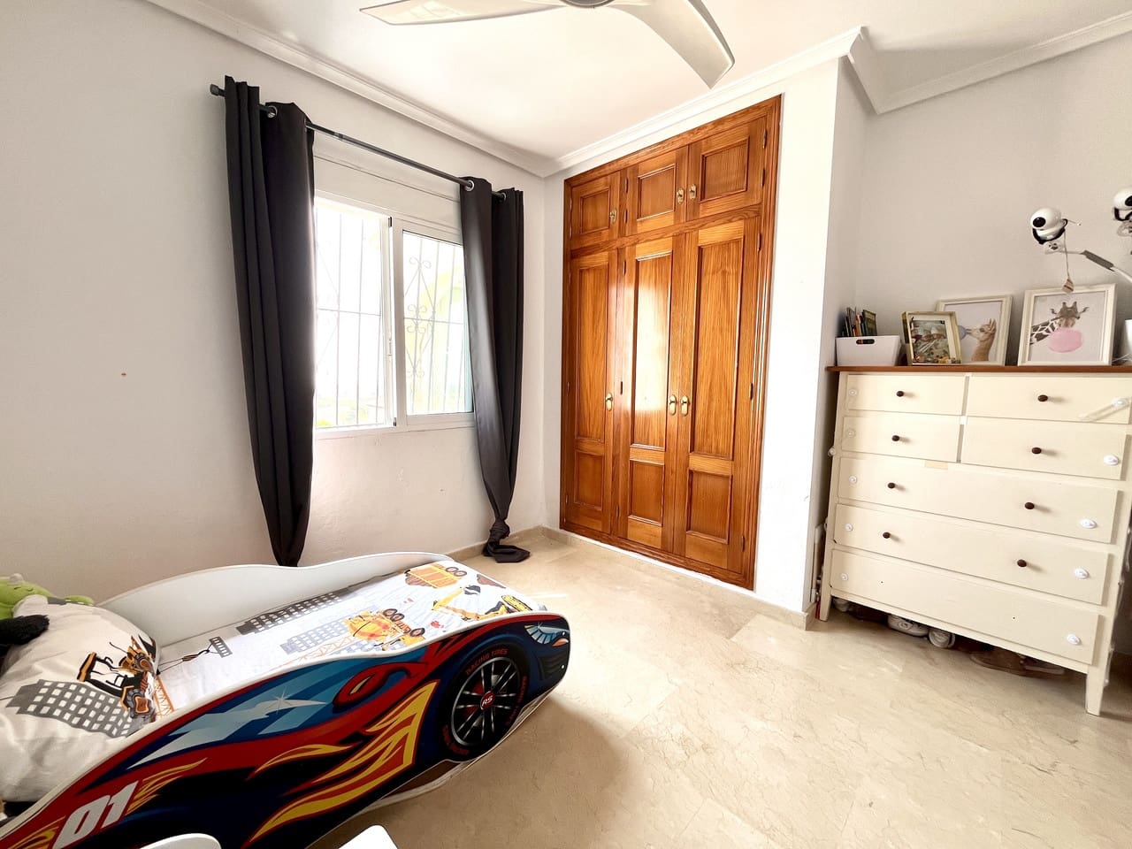 5 sovrum Villa till salu i San Miguel de Salinas med garage - 599 999 € (Ref: 10083864)