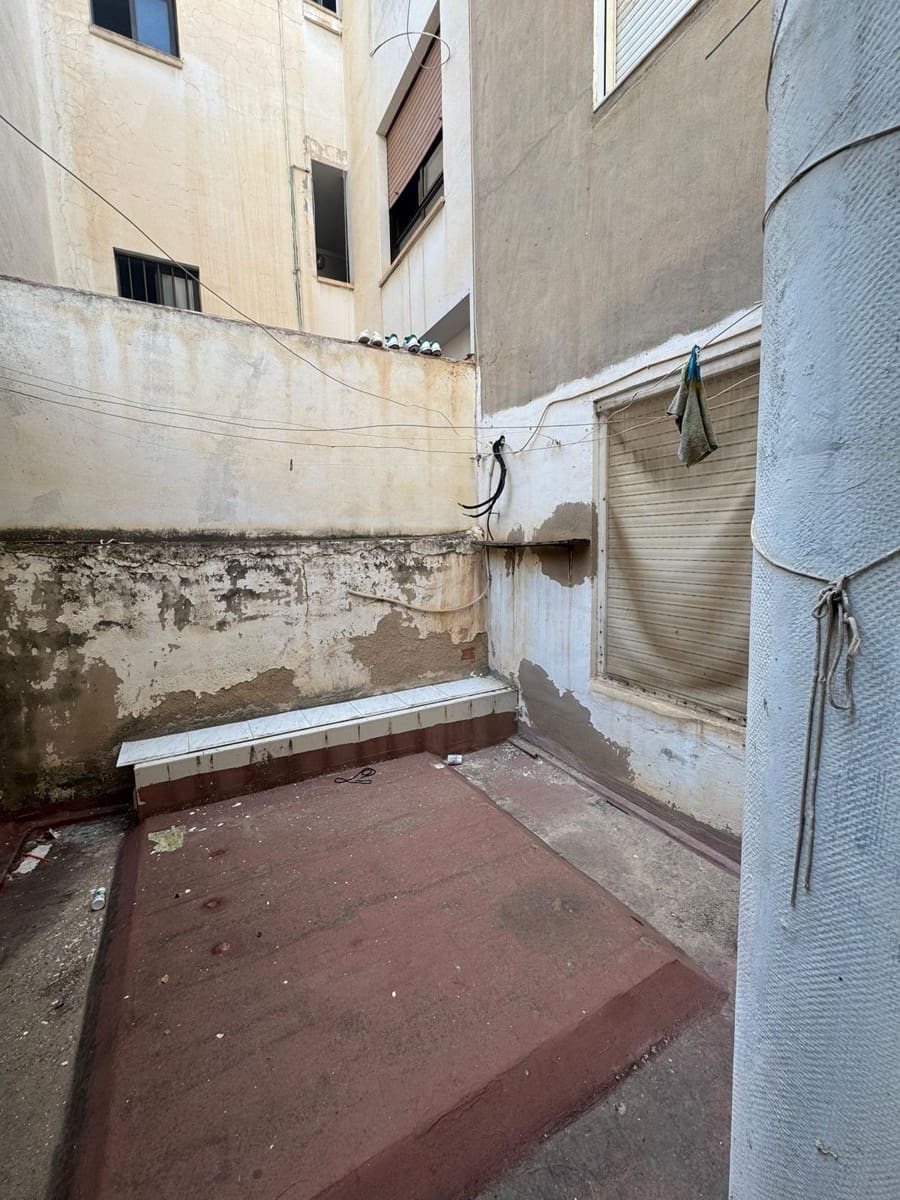 5 sovrum Lägenhet till salu i Guardamar del Segura - 185 000 € (Ref: 10083873)