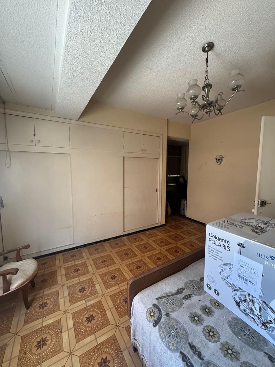 5 sovrum Lägenhet till salu i Guardamar del Segura - 185 000 € (Ref: 10083873)