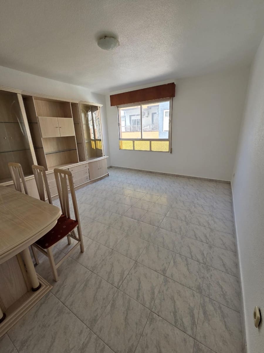 3 chambre Appartement à vendre à Torrevieja - 165 000 € (Ref: 10083876)