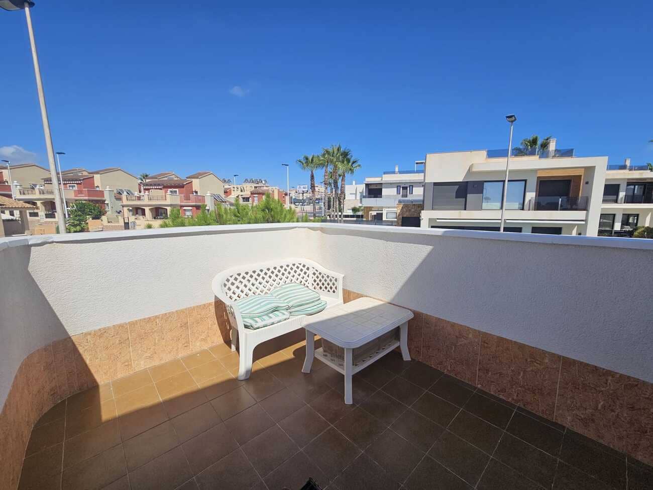 3 Zimmer Villa zu verkaufen in Torrevieja mit Garage - 495.000 € (Ref: 10083881)