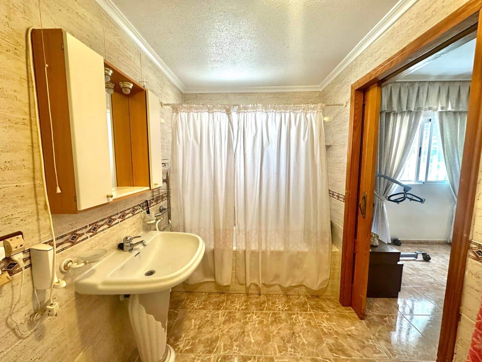 3 camera da letto Appartamento in vendita in Torrevieja con piscina - 330.000 € (Rif: 10083885)
