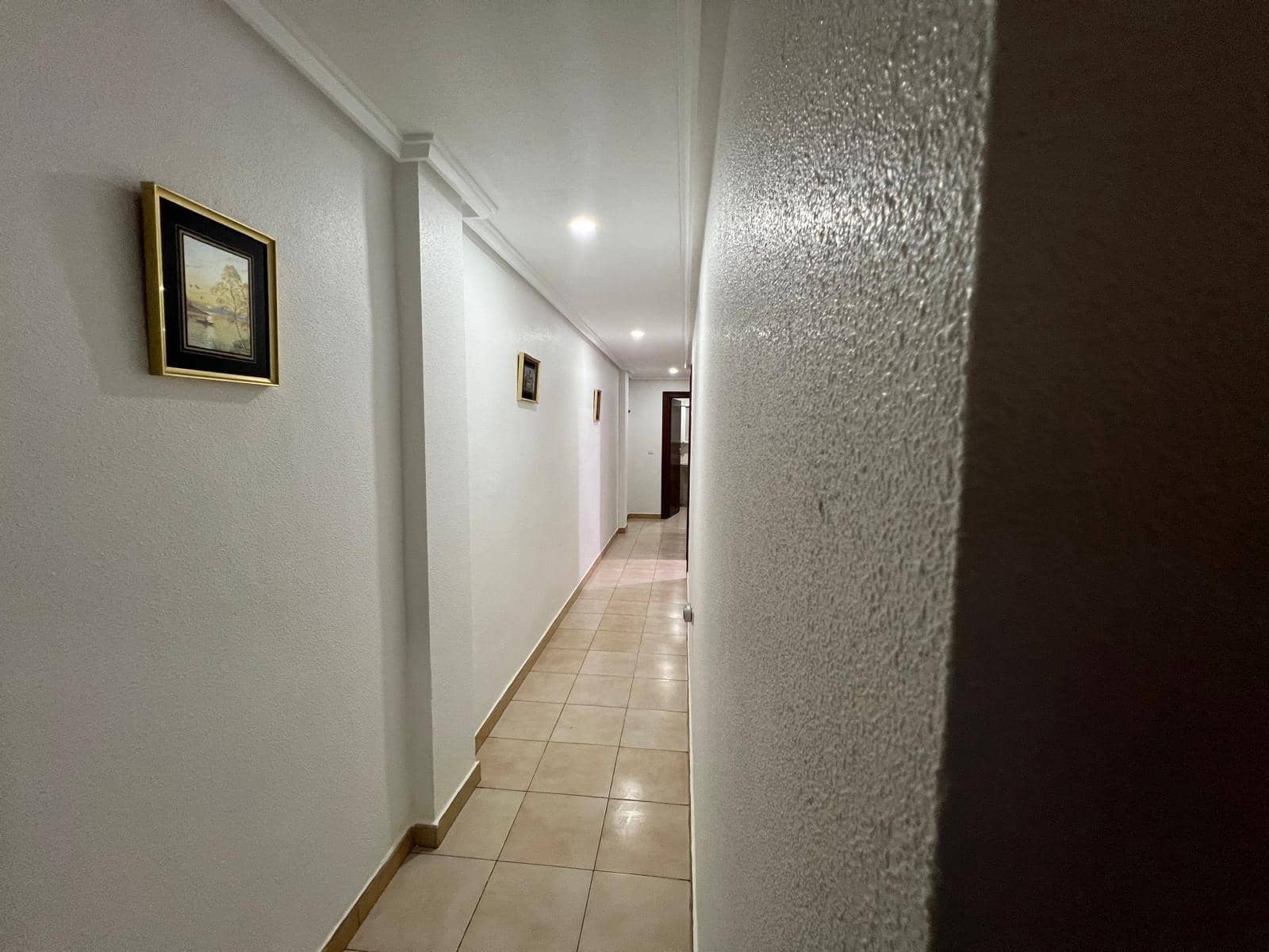 3 makuuhuone Huoneisto myytävänä paikassa Torrevieja - 199 900 € (Ref: 10083886)