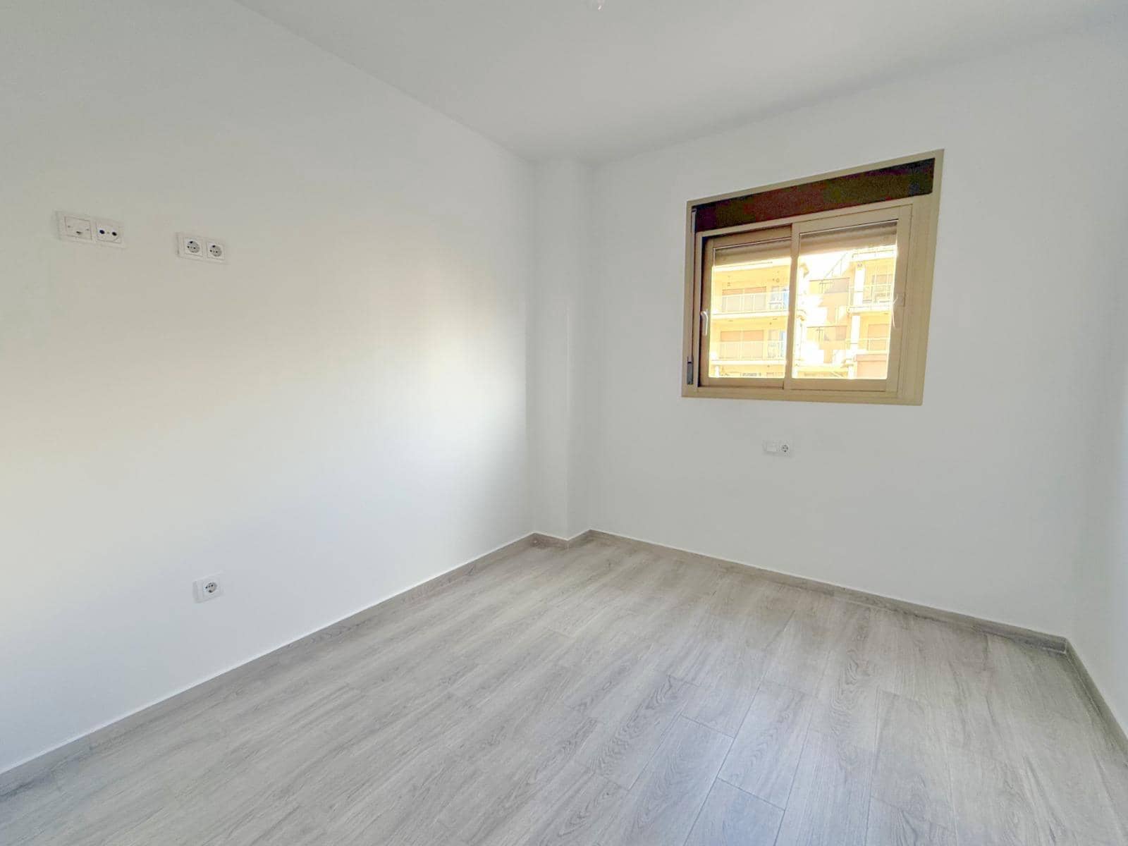 3 Zimmer Apartment zu verkaufen in Orihuela Costa mit Pool - 378.000 € (Ref: 10083888)