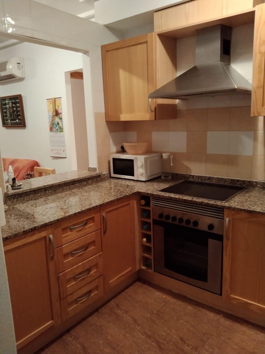 2 sovrum Lägenhet till salu i Torrevieja med pool - 158 000 € (Ref: 10083892)