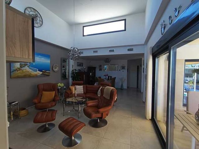 2 chambre Villa/Maison à vendre à Daya Nueva avec piscine - 373 200 € (Ref: 10083894)