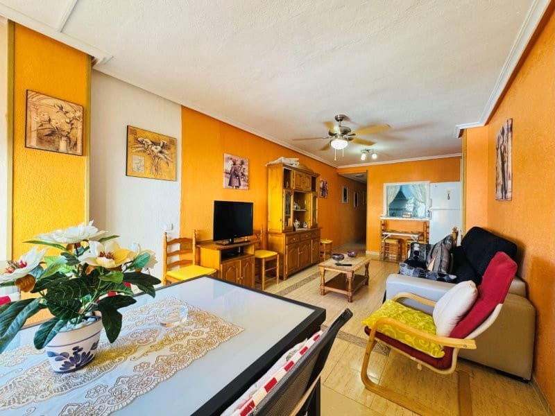 Apartamento de 2 habitaciones en La Mata en venta - 164.000 € (Ref: 10083906)