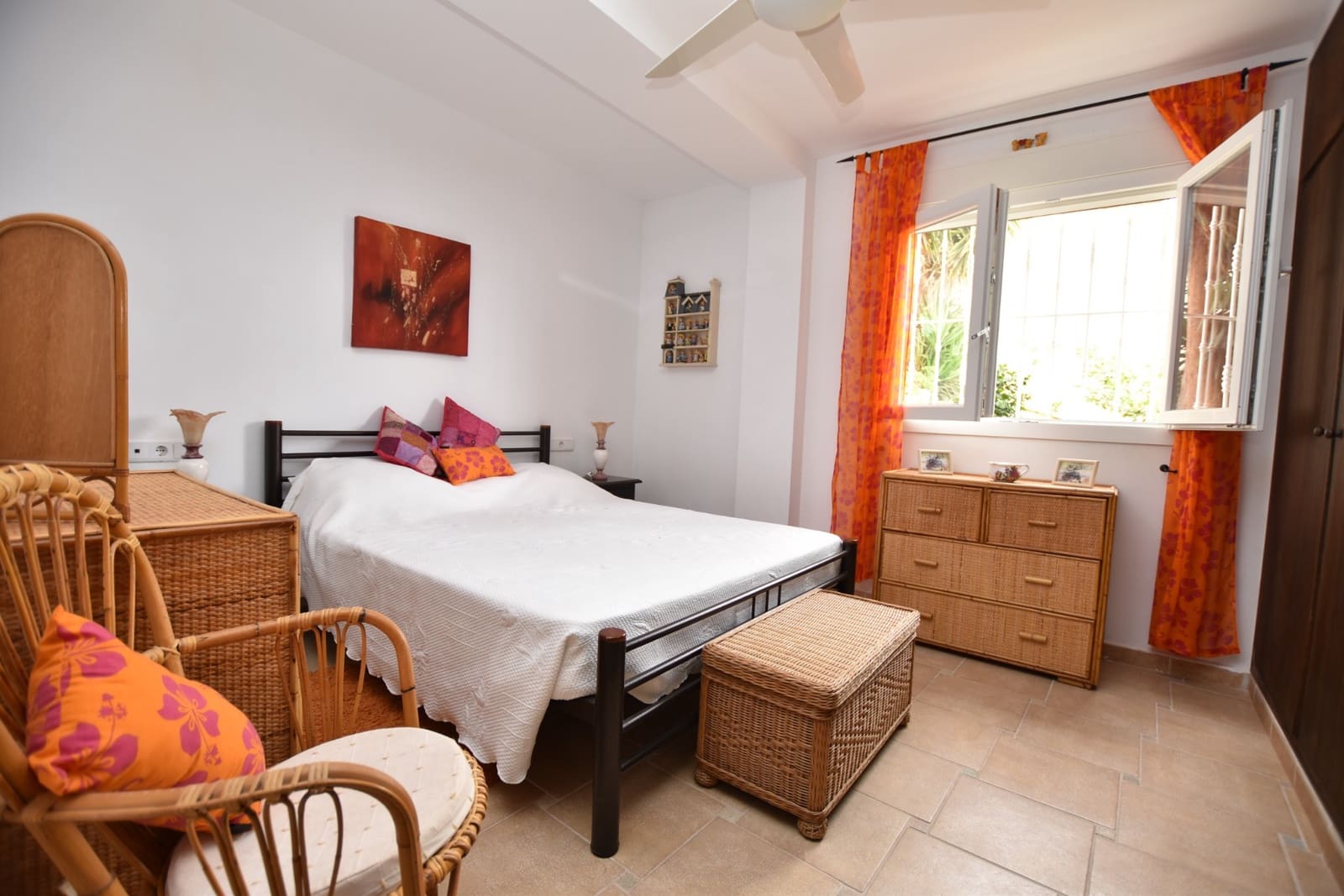 3 bedroom Studio for sale in Algorfa with pool garage - € 599,990 (Ref: 10083911)