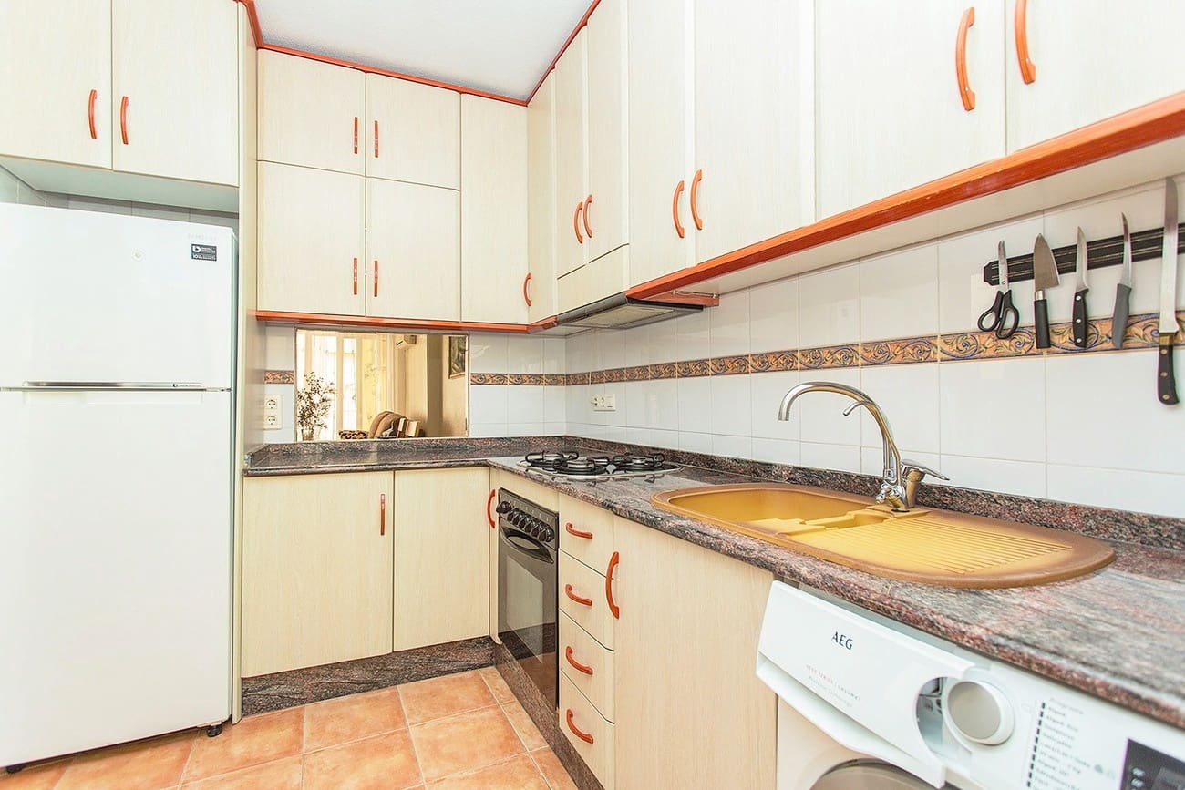 3 chambre Appartement à vendre à Torrevieja - 200 000 € (Ref: 10083914)