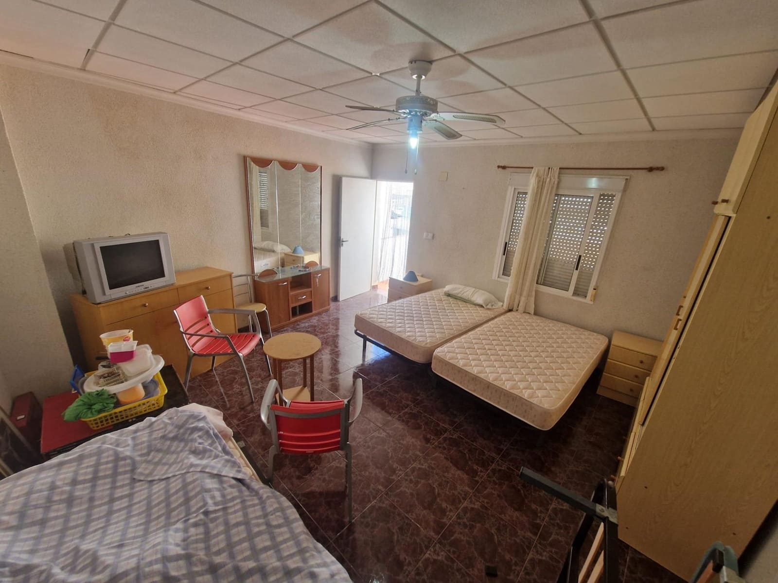 4 makuuhuone Omakotitalo myytävänä paikassa Torrevieja - 221 900 € (Ref: 10083917)
