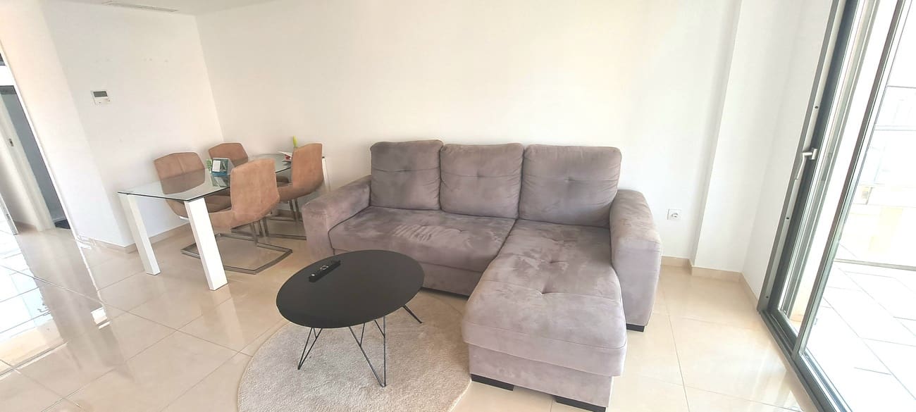 2 sypialnia Apartament na sprzedaż w Los Dolses z basenem garażem - 275 000 € (Ref: 10083928)