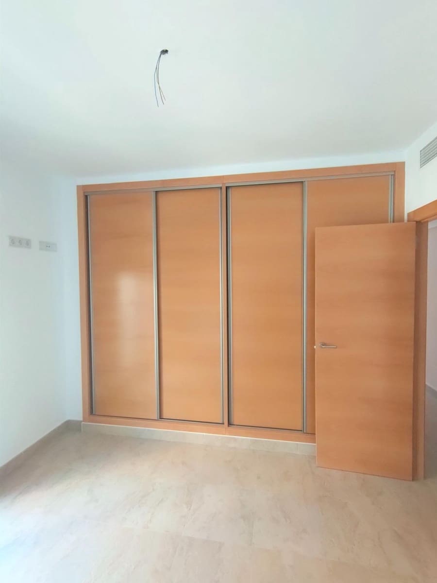 3 quarto Apartamento para venda em Torrevieja - 329 900 € (Ref: 10083933)