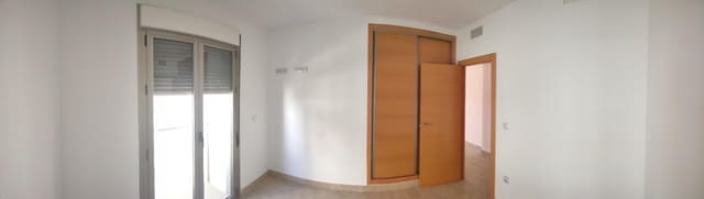 3 quarto Apartamento para venda em Las Piscinas Naturales, Torrevieja - 329 900 € (Ref: 10083933)
