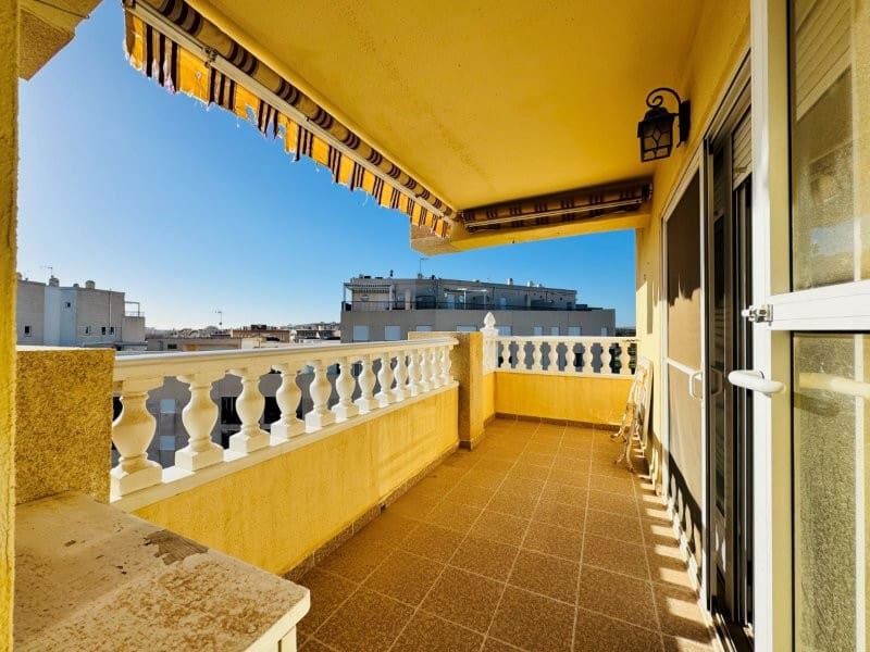 3 Zimmer Apartment zu verkaufen in La Mata mit Pool Garage - 470.000 € (Ref: 10083937)
