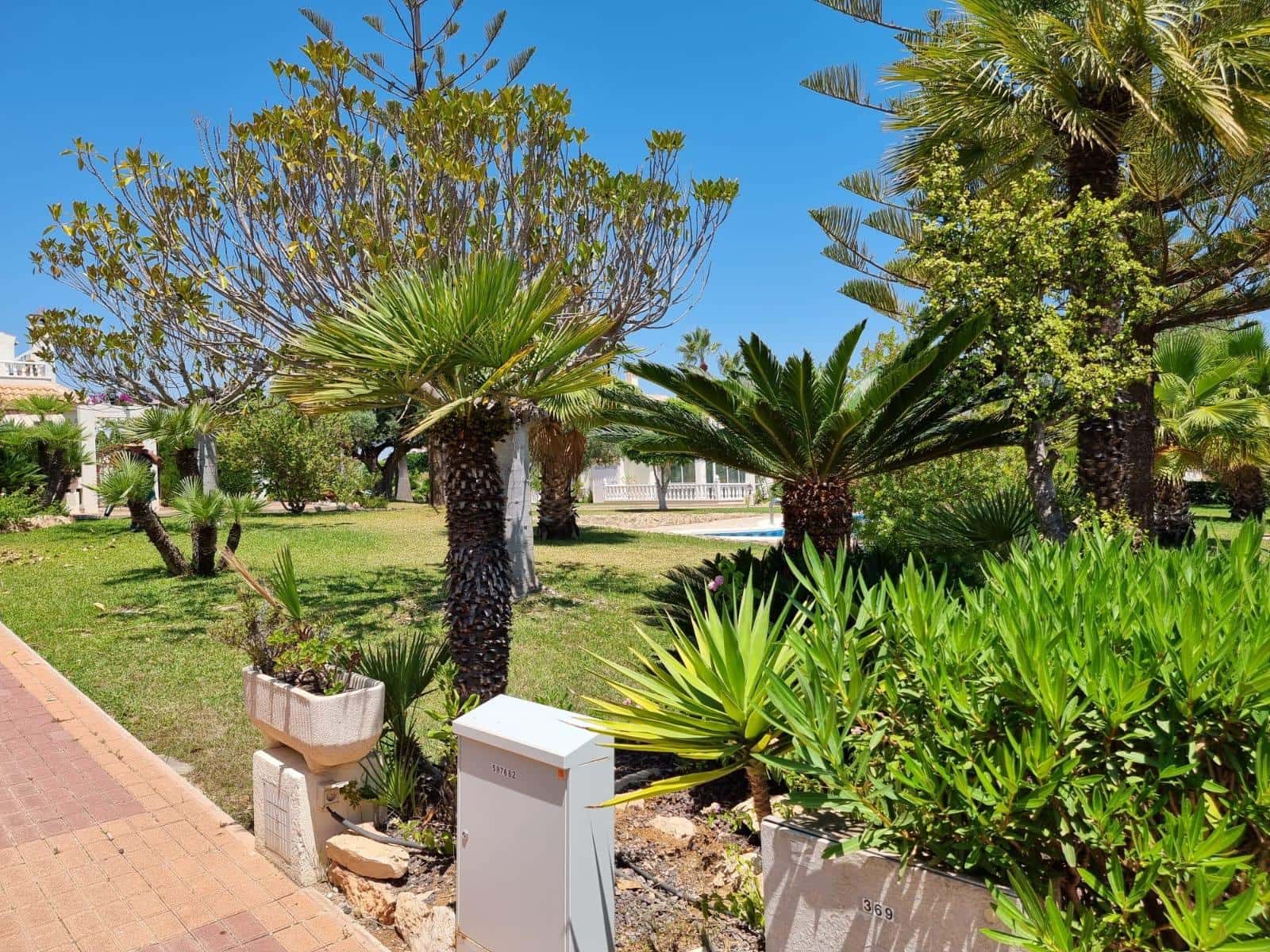2 soveværelse Lejlighed til salg i Torrevieja med swimmingpool - € 178.000 (Ref: 10083939)