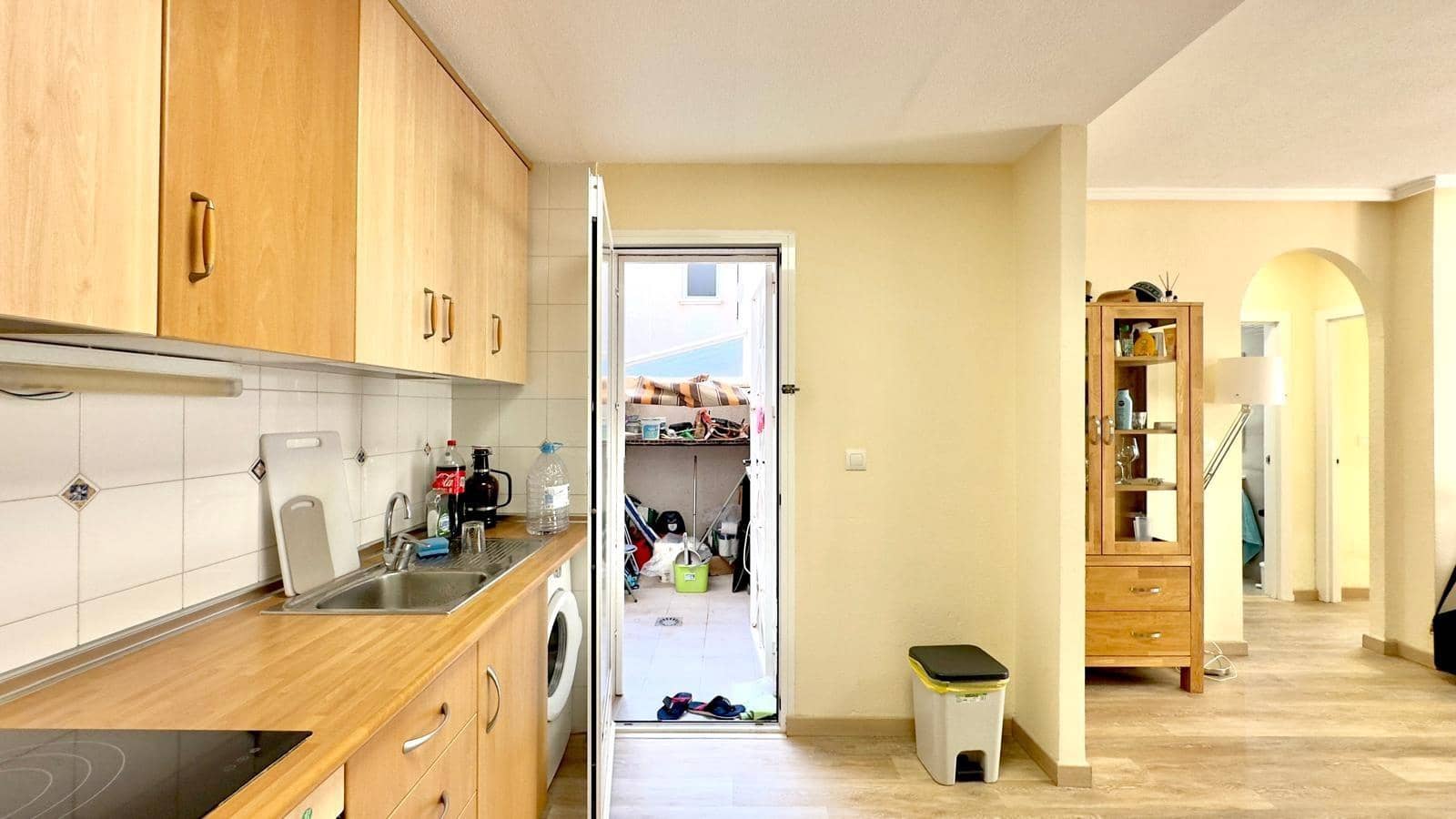 2 bedroom Bungalow for sale in Torrevieja with pool - € 194,900 (Ref: 10083947)