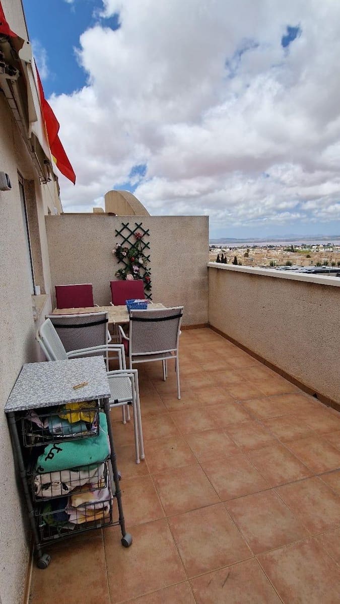 2 sovrum Lägenhet till salu i Torrevieja med pool - 160 000 € (Ref: 10083948)