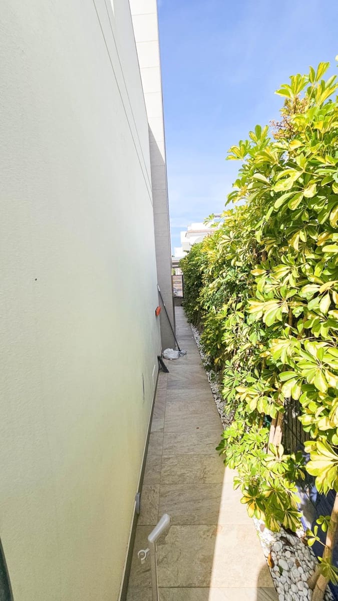 3 slaapkamer Villa te koop in Rojales met zwembad garage - € 458.900 (Ref: 10083951)
