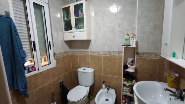 4 Zimmer Apartment zu verkaufen in Las Piscinas Naturales, Torrevieja - 171.000 € (Ref: 10083956)