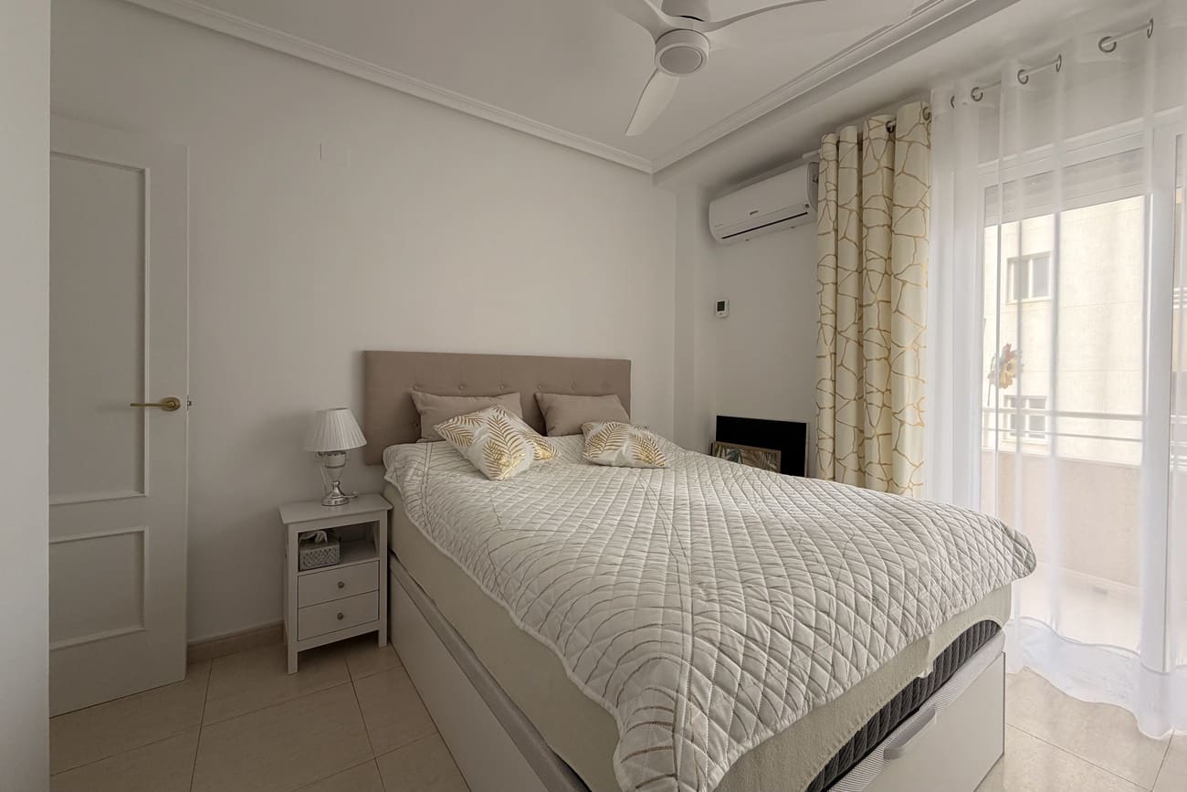 3 Zimmer Apartment zu verkaufen in Torrevieja - 175.000 € (Ref: 10083968)