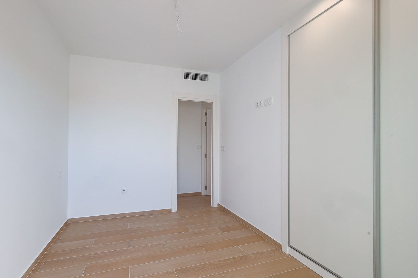Apartamento de 2 habitaciones en Torre-Pacheco en venta con piscina garaje - 325.000 € (Ref: 10083983)