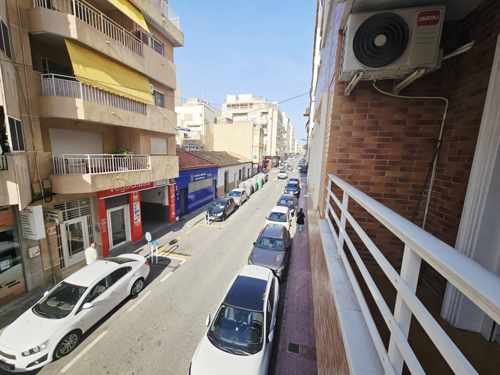 Apartamento de 3 habitaciones en Torrevieja en venta - 225.000 € (Ref: 10083988)