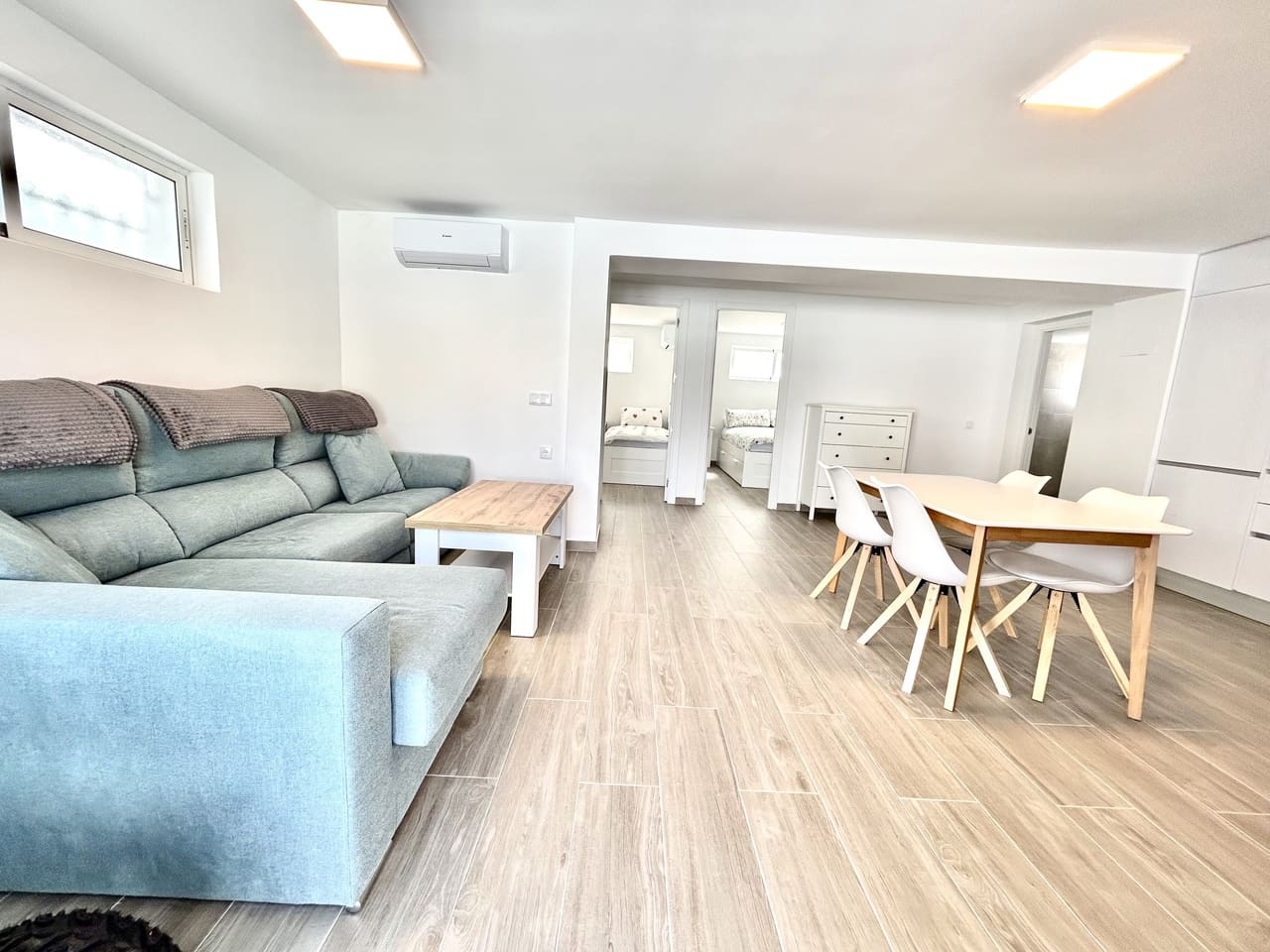 5 sypialnia Willa na sprzedaż w Villamartin z garażem - 459 000 € (Ref: 10084002)