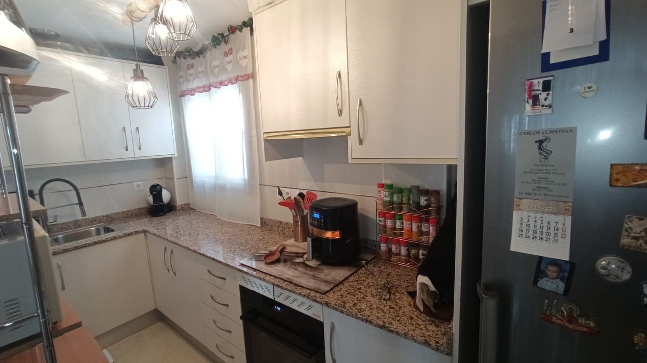 2 makuuhuone Huoneisto myytävänä paikassa Sucina mukana uima-altaan 
autotalli - 156 000 € (Ref: 10084003)