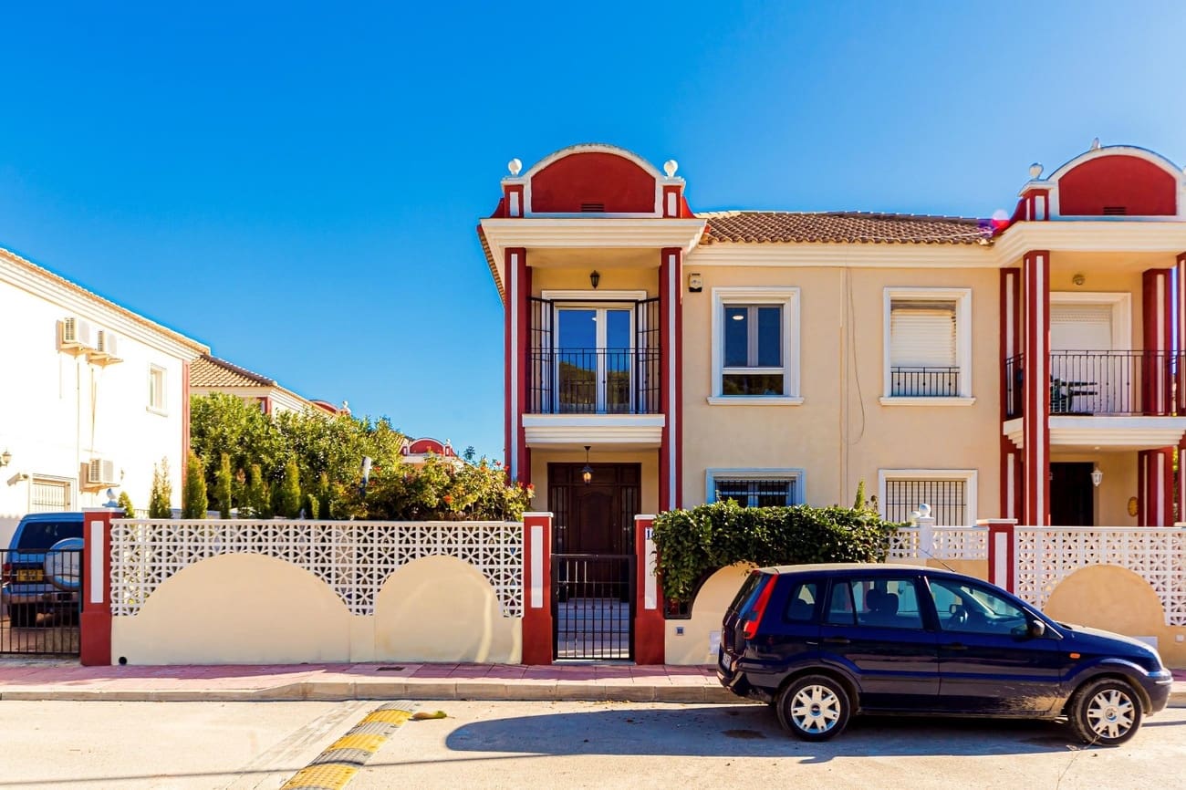 4 slaapkamer Appartement te koop in Dehesa de Campoamor - € 335.000 (Ref: 10084018)