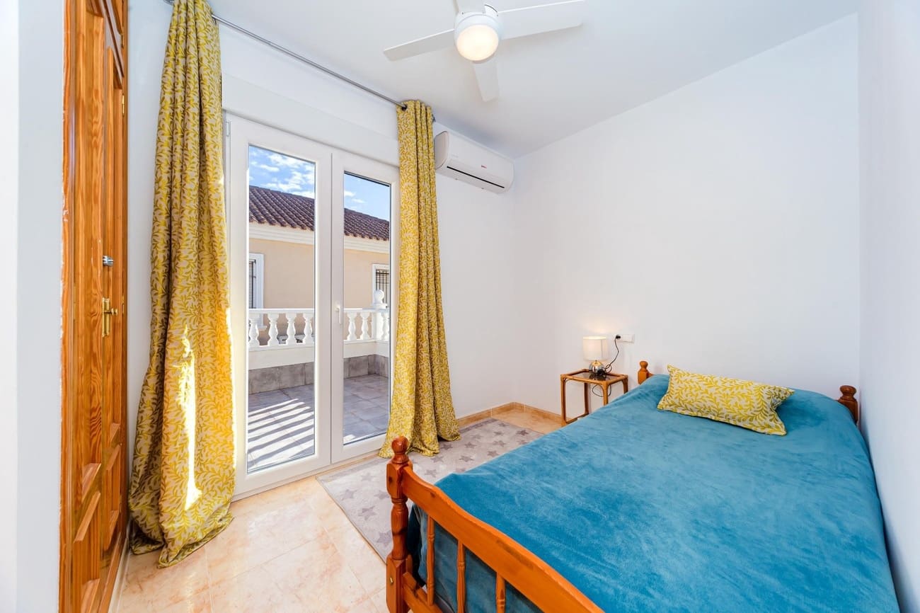 4 slaapkamer Appartement te koop in Dehesa de Campoamor - € 335.000 (Ref: 10084018)