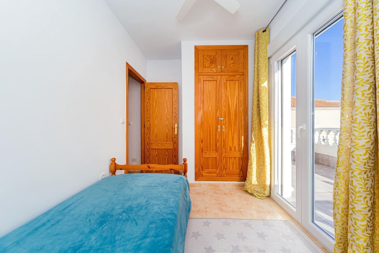 4 slaapkamer Appartement te koop in Dehesa de Campoamor - € 335.000 (Ref: 10084018)