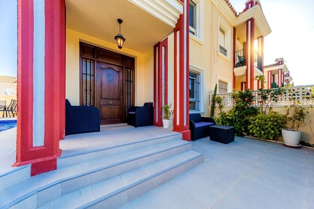4 slaapkamer Appartement te koop in Dehesa de Campoamor, Orihuela - € 335.000 (Ref: 10084018)