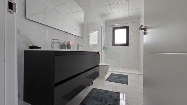 3 sypialnia Willa na sprzedaż w Los Montesinos z basenem - 520 000 € (Ref: 10084020)