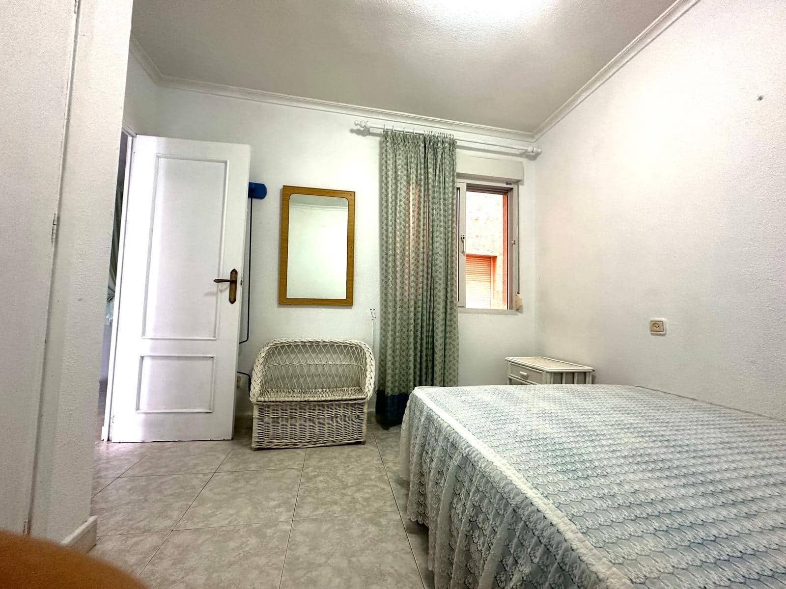 3 quarto Apartamento para venda em Torrevieja - 375 000 € (Ref: 10084024)
