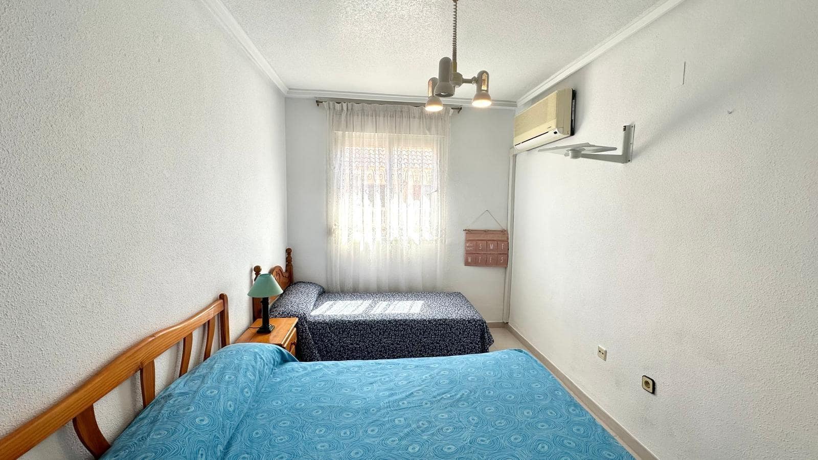 2 Zimmer Apartment zu verkaufen in Torrevieja mit Pool - 158.000 € (Ref: 10084030)