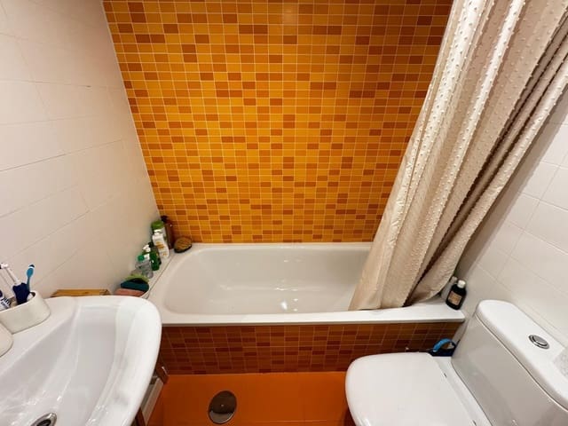 3 chambre Appartement à vendre à Nueva Torrevieja, Torrevieja avec garage - 285 000 € (Ref: 10084033)